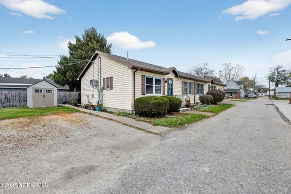 101 W Perry Street, Walbridge, OH 43465