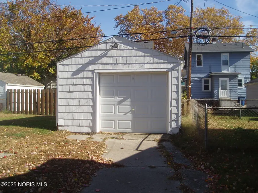 939 Francis Avenue, Toledo, OH 43609 - Image #2