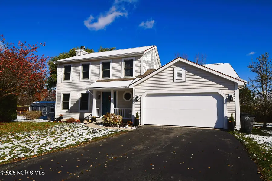 660 Little Creek Dr, Perrysburg, OH 43551 - Image #2