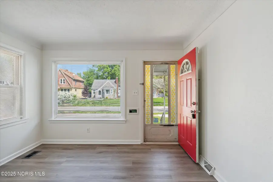 1901 Alvin Street, Toledo, OH 43607 - Image #2