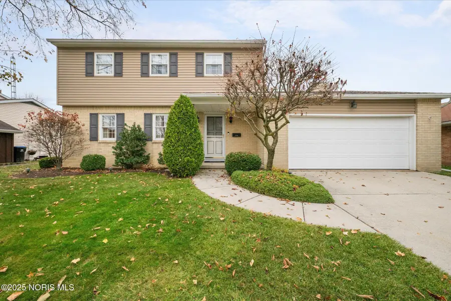 1304 Sierra Drive, Oregon, OH 43616 - Image #3