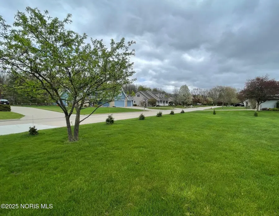 144 Deerfield Circle, Bryan, OH 43506 - Image #2