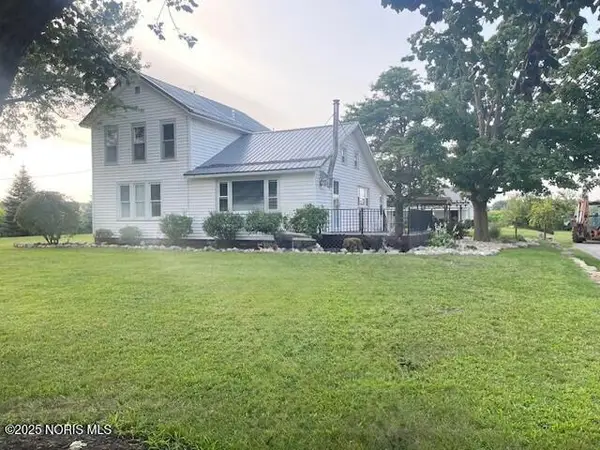 11405 Box Road, Grand Rapids, OH 43522