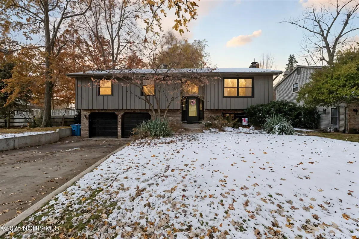 3637 Fairwood Drive, Sylvania, OH 43560 - Image #1