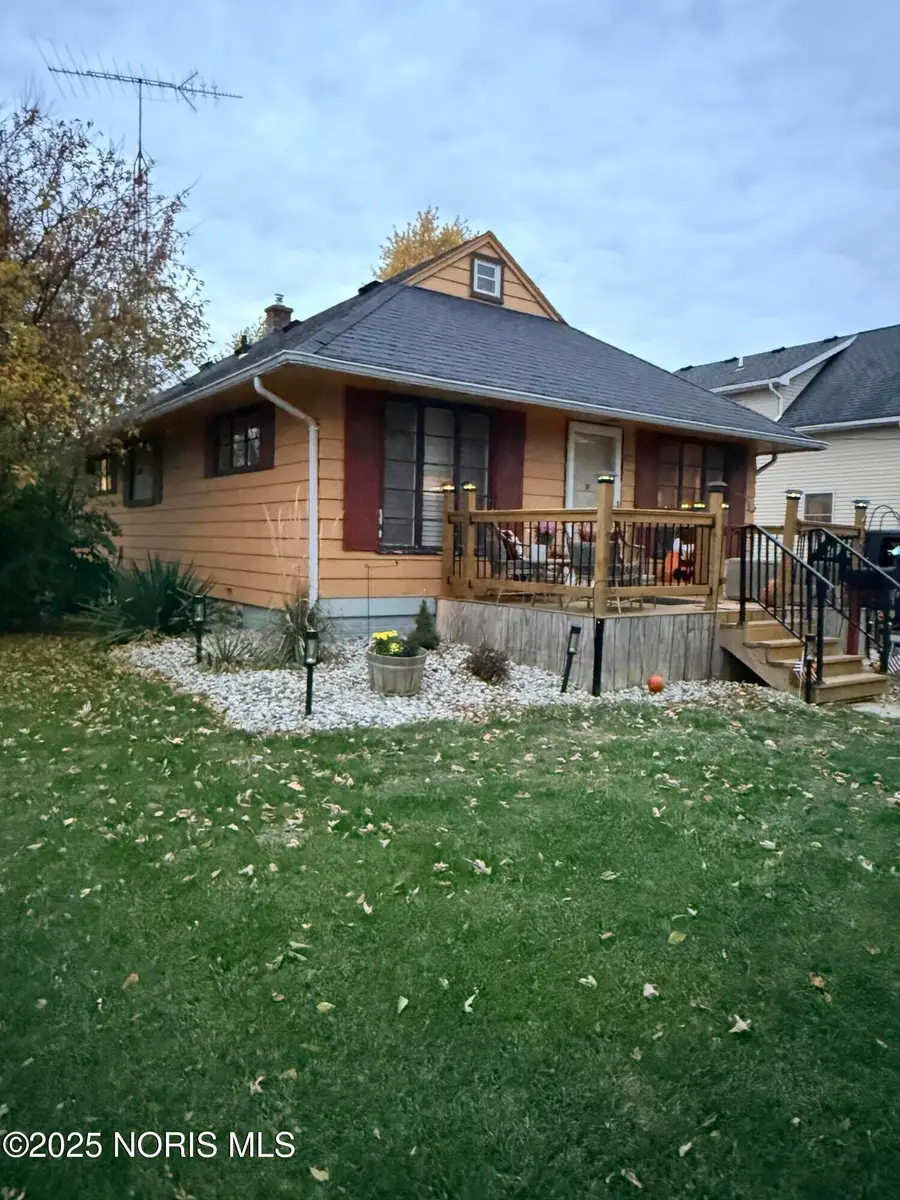 429 W 5th Street, Perrysburg, OH 43551 - Image #2