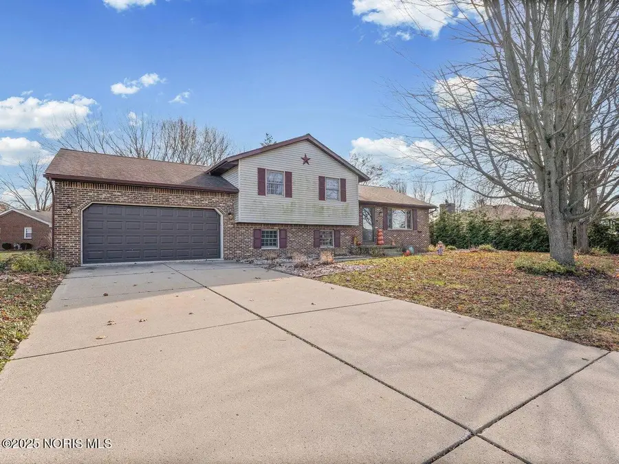 2167 N Kathy Lane, Genoa, OH 43430 - Image #2