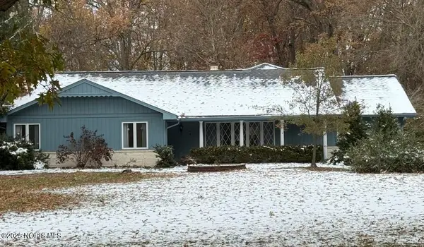 6616 Elmer Drive, Toledo, OH 43615