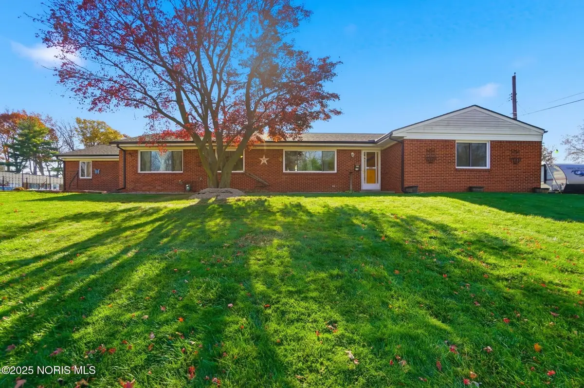 6115 Benalex Drive, Toledo, OH 43612 - Image #1