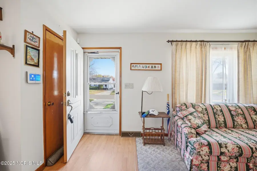 5201 Elaine Drive, Toledo, OH 43613 - Image #3