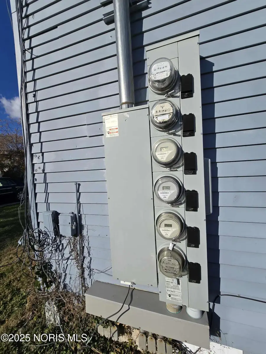 3575 Stickney Avenue, Toledo, OH 43608 - Image #2