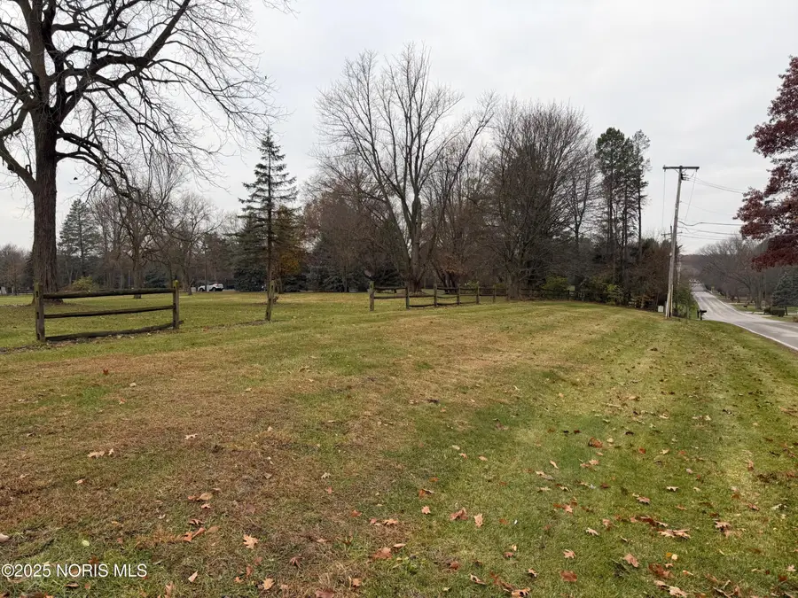 6959 Pilliod Road, Holland, OH 43528 - Image #3