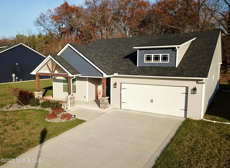518 Hidden Village Lane, Holland, OH 43528 - Image #2