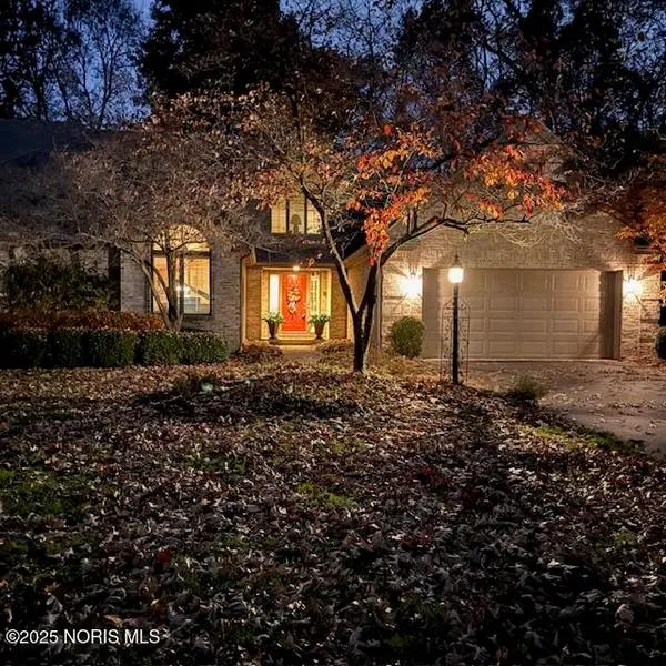 38 Walnut Creek Drive, Holland, OH 43528