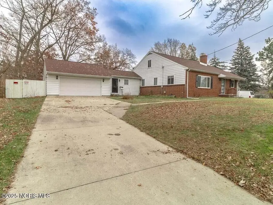 5726 Adelaide Drive, Toledo, OH 43613 - Image #2