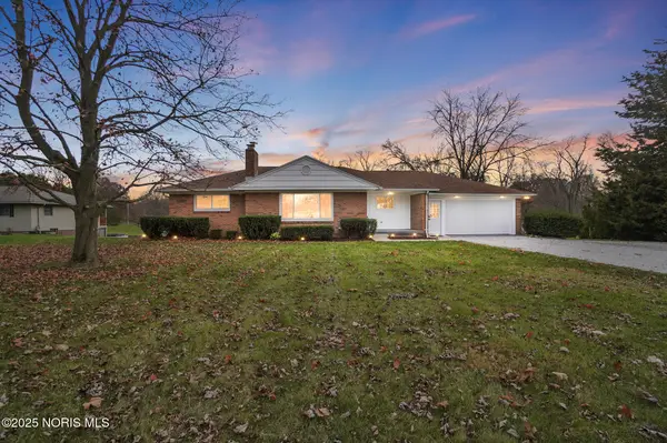 421 Parklane Drive, Woodville, OH 43469