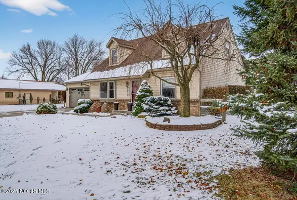 1979 Beachcraft Drive, Northwood, OH 43619