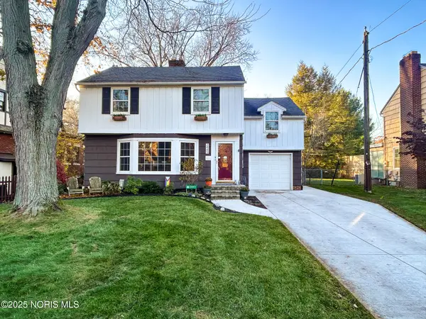 2445 Orchard Road, Ottawa Hills, OH 43606