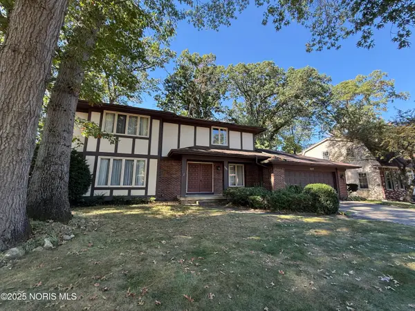 4647 Vicksburg Drive, Sylvania, OH 43560