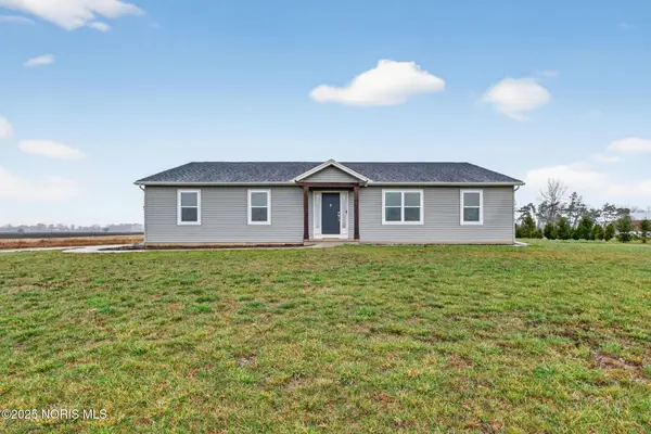 10130 Linwood Road, Bowling Green, OH 43402