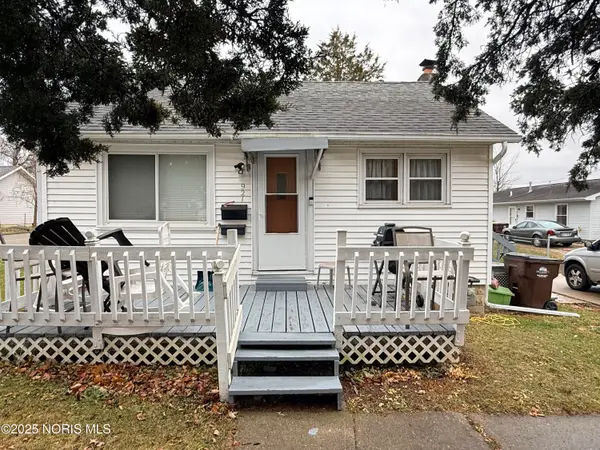 921 Karnes Avenue, Defiance, OH 43512