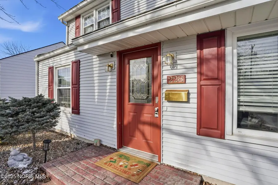 228 E Edgar Avenue, Findlay, OH 45840 - Image #3