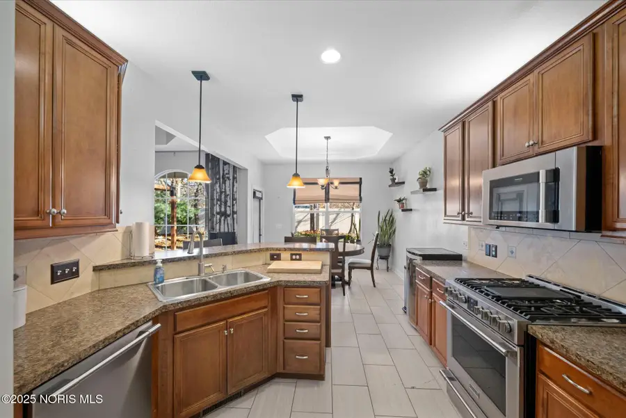 1714 Deer Trail Drive, Toledo, OH 43615 - Image #3