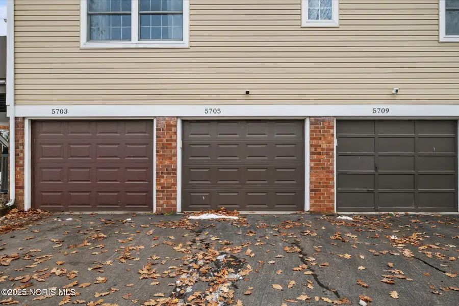 5705 Aspen Drive, Toledo, OH 43615 - Image #3