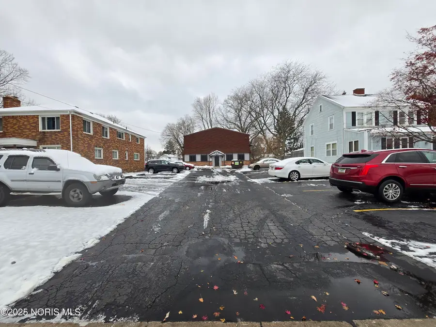 2061 Tremainsville Road, Toledo, OH 43613 - Image #3