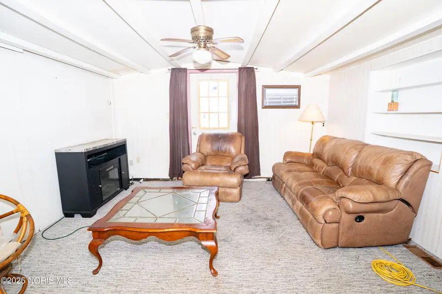 1050 Madison Avenue, Defiance, OH 43512 - Image #3