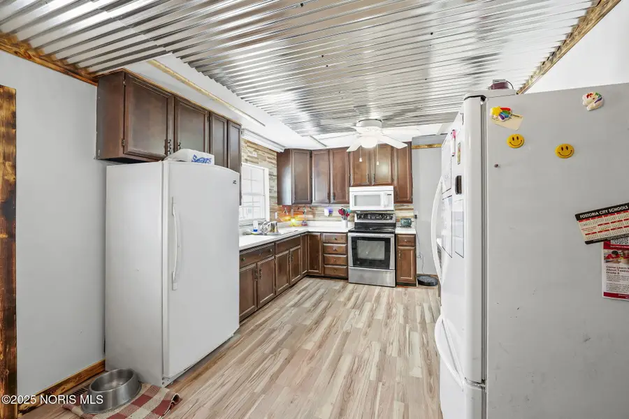 12570 W Axline Street, Fostoria, OH 44830 - Image #3