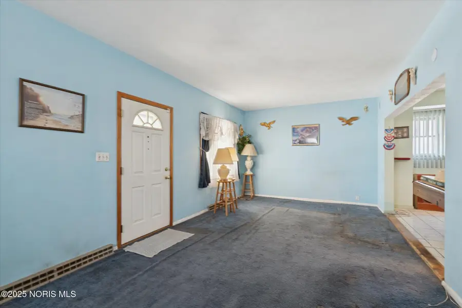 225 E Union Street, Walbridge, OH 43465 - Image #3