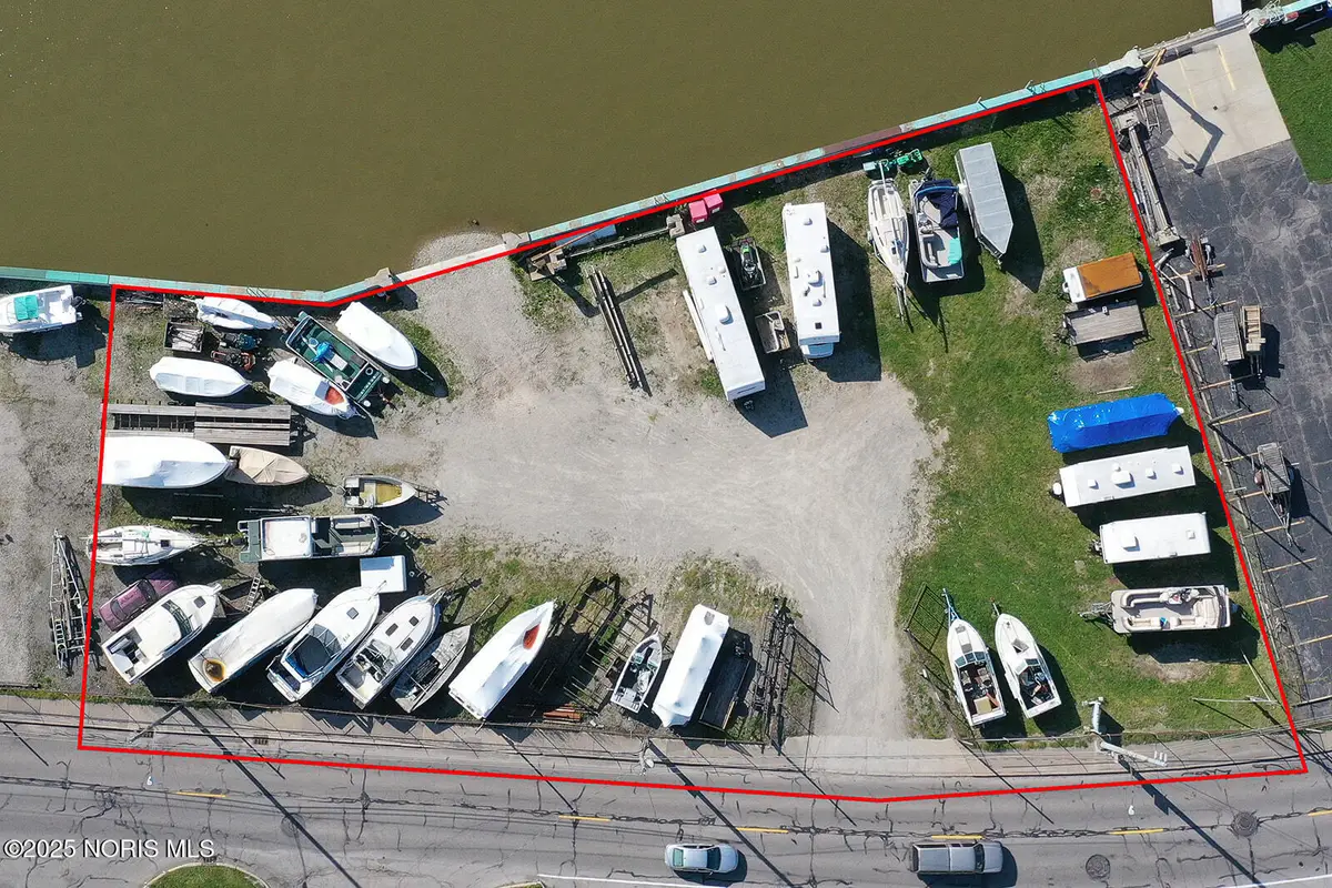 5962 Edgewater Drive, Toledo, OH 43611 - Image #1