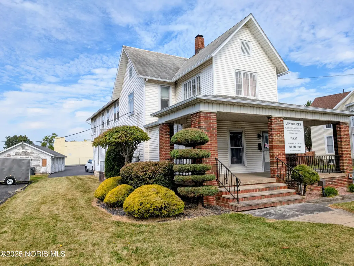 203 Northwest Street, Bellevue, OH 44811 - Image #1