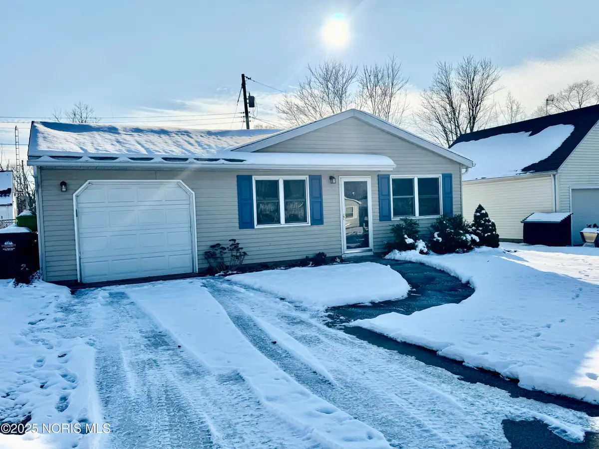 905 Hees Court, Defiance, OH 43512 - Image #1