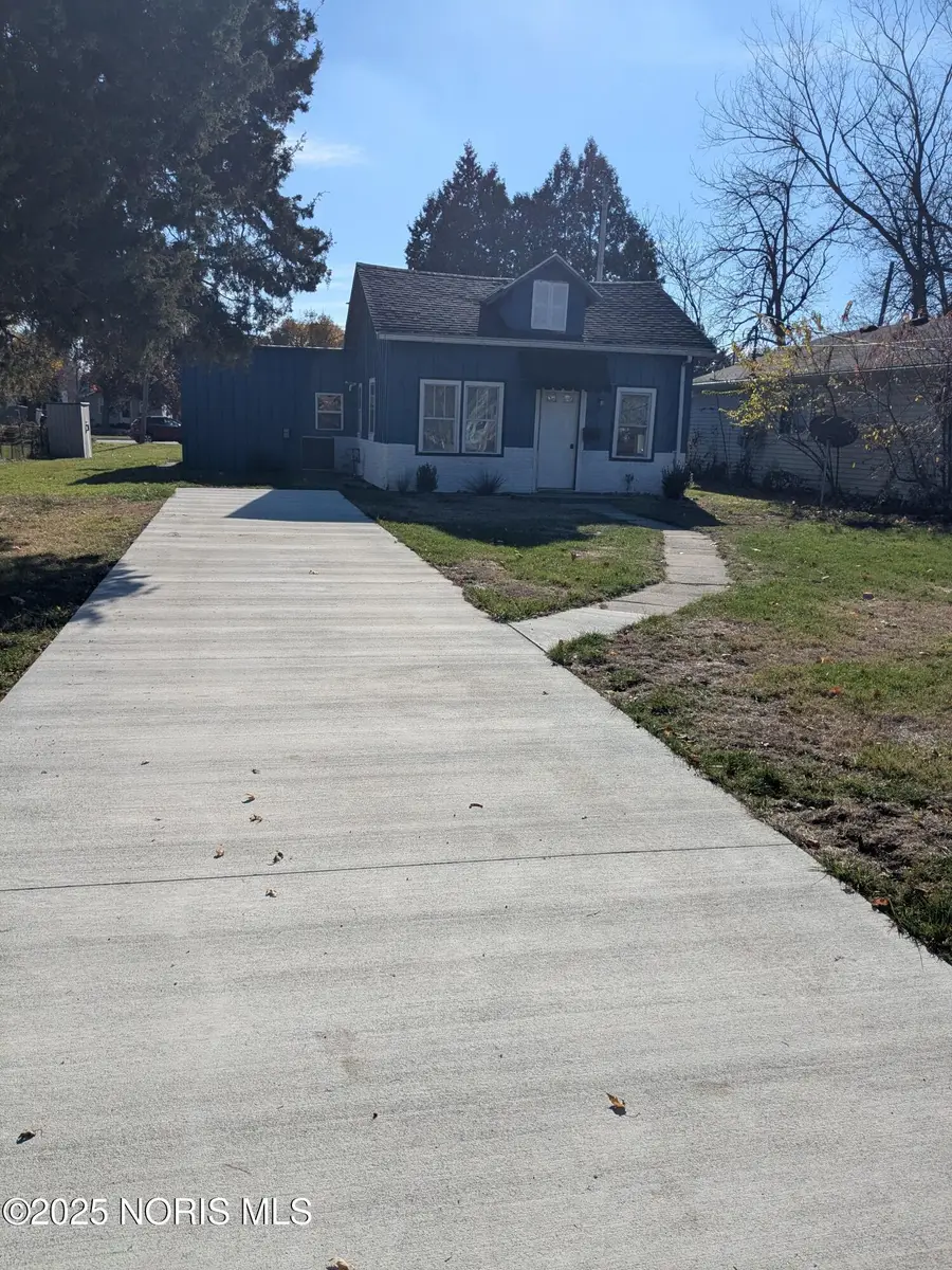 408 Clinton Street, Maumee, OH 43537 - Image #2