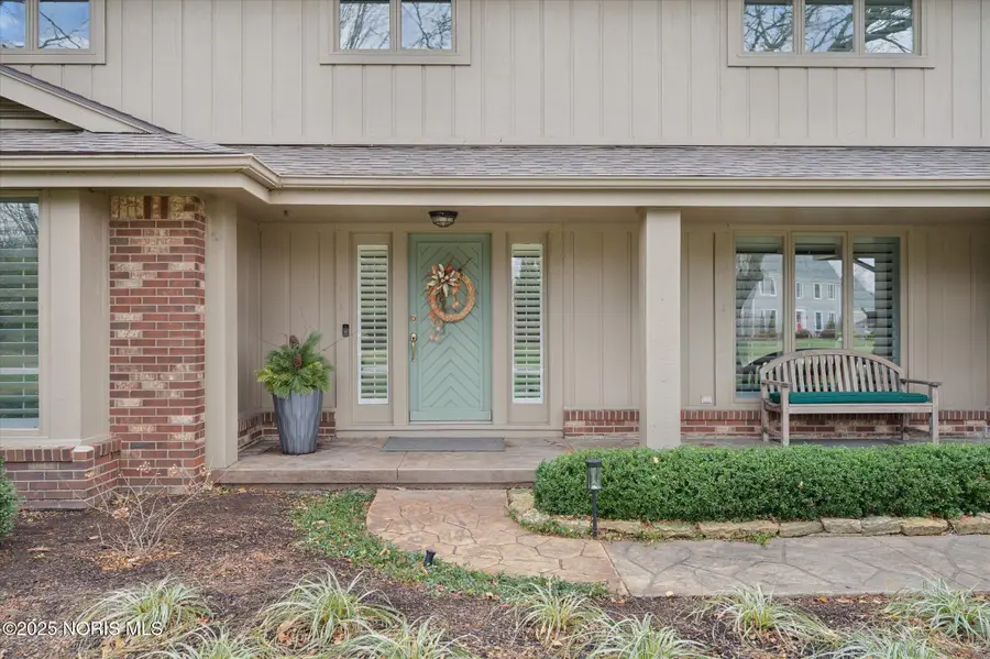 25772 Brittany Road, Perrysburg, OH 43551 - Image #2