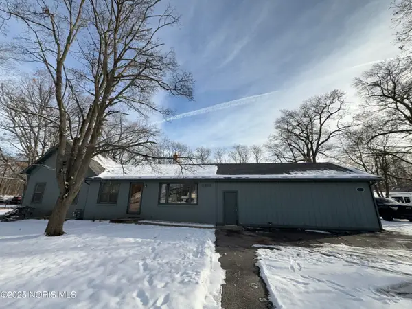 5266 Whiteford Road, Sylvania, OH 43560