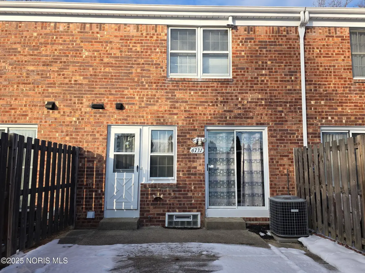 6731 Garden Road, Maumee, OH 43537 - Image #1