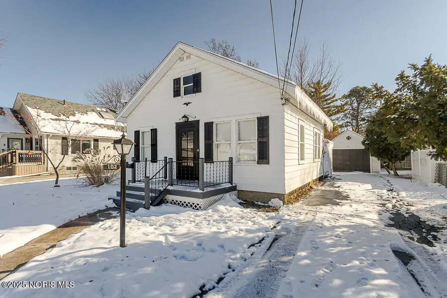 102 Silver Maple Drive, Perrysburg, OH 43551 - Image #3