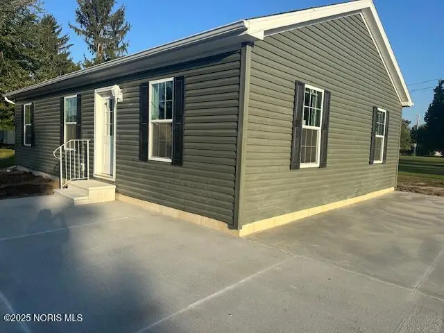 400 N Rose Lane, Pioneer, OH 43554 - Image #2