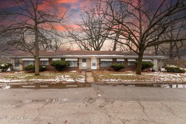 26 Terrace Downs Street, Toledo, OH 43614