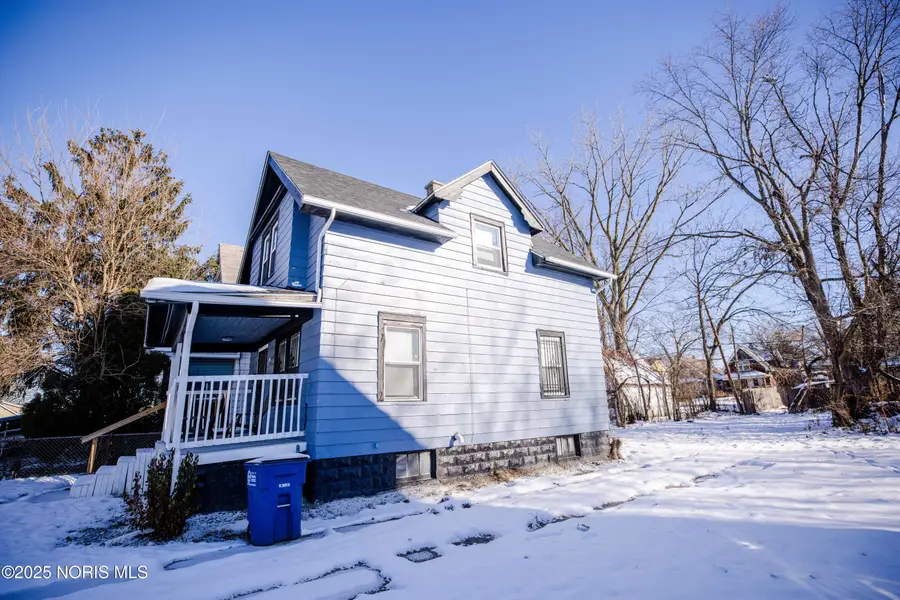 2032 Elliott Avenue, Toledo, OH 43606 - Image #2