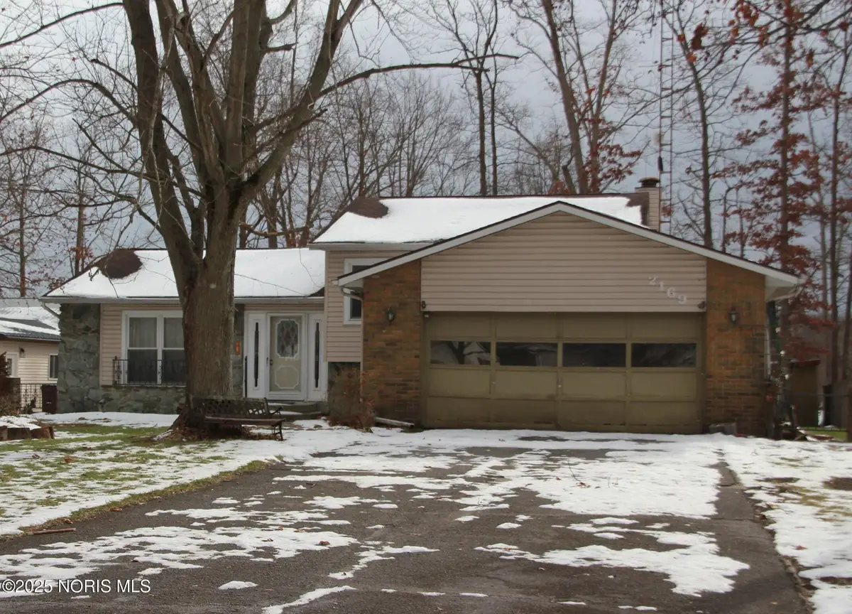 2169 Hawthorne Drive, Defiance, OH 43512 - Image #1
