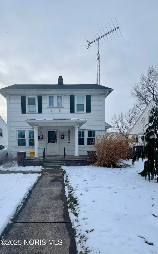 590 Sylvandale Avenue, Oregon, OH 43616