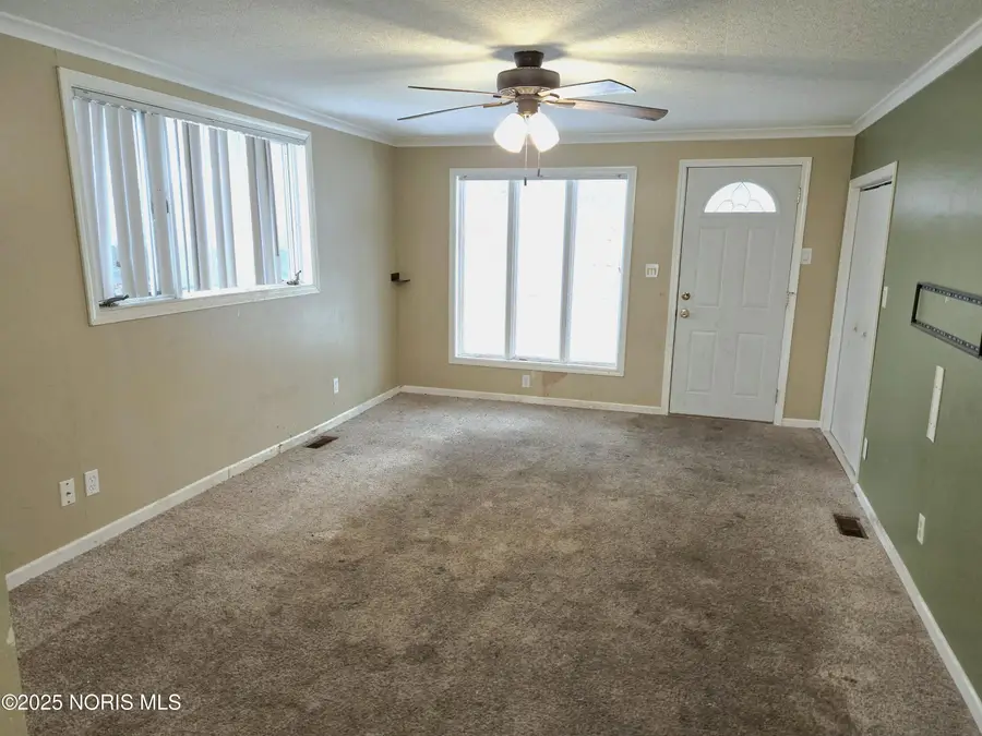 608 Palmwood Street, Delta, OH 43515 - Image #2