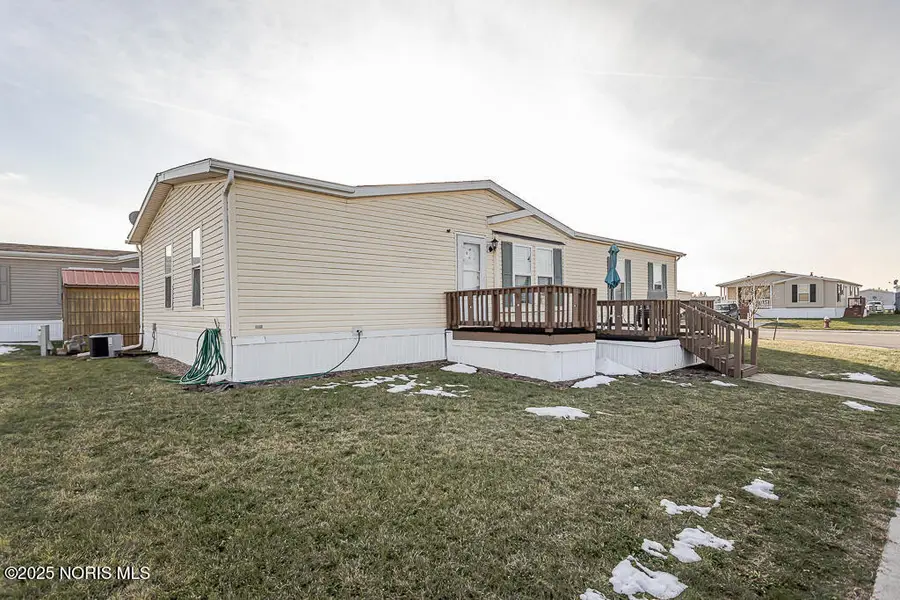 27484 Oregon Road, Perrysburg, OH 43551 - Image #3