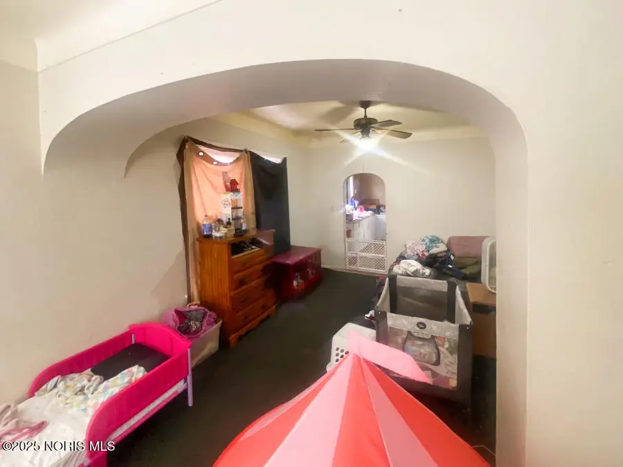 905 Orchard Street, Toledo, OH 43609 - Image #2