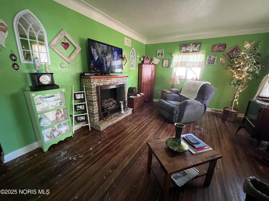 5873 Nebraska Avenue, Toledo, OH 43615 - Image #2