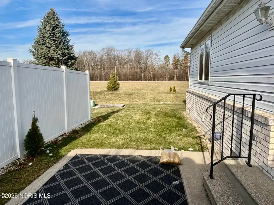 4269 Townhouse Drive, Oregon, OH 43616 - Image #3