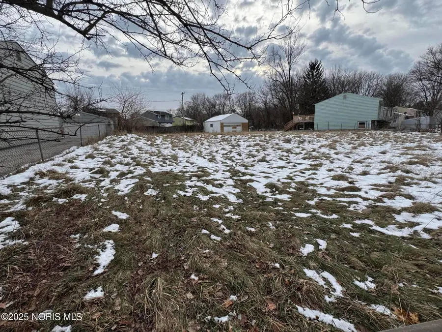 4347 Hunters Trail Drive, Toledo, OH 43607 - Image #2